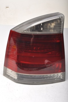 фото thumb №1, Vectra c лампа лівий зад sedan рестайлінг eu 13131001