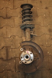 Купить Амортизационная стойка поворотный кулак левый перед volvo v60 1.6 d 10-, фото thumb