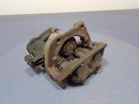 Bmw 5 f10 f11 суппорт тормозной электрический правый задний  задний скоба 9390b Цена, фото thumb