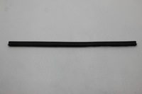 фото thumb №1, Audi a5 8t прокладка капот 8t0823723b