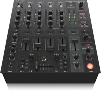 Behringer DJX750 5-канальный DJ B-STOCK MIXER