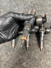 Vw audi seat 1.9 tdi насос-форсунка насос-форсунка 038130073ar с Разборки, фото thumb