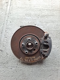 фото thumb №1, Поворотный кулак суппорт правый перед skoda rapid 1.6 tdi