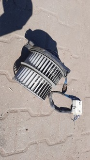 фото thumb №1, Вентилятор отопителя toyota yaris 194000