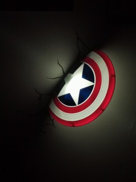 LAMPKA ŚCIENNA nocna LED 3D MARVEL KAPITAN AMERYKA