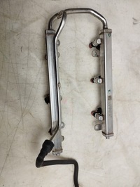 фото thumb №7, Ford mustang 15- планка впрыскивающий usa