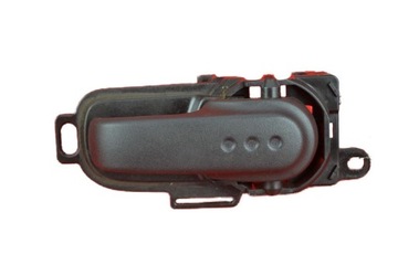 фото thumb №1, Ручка внутрішня права перед nissan micra k12 05r