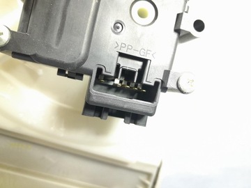 фото thumb №5, Mazda cx-7 рестайлінг обігрівач повітродувка повітропровід eu hb021gj6a