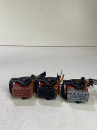 фото thumb №6, Роз'єми штекер колодка коробка запобіжників bsm l11 peugeot 207