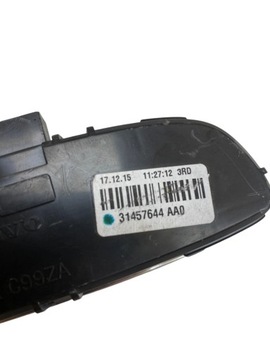 фото thumb №9, Volvo xc90 2018 лампа стеля задня 31457644