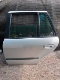 фото thumb №1, Двері лівий задня задні mazda 626 gf kombi