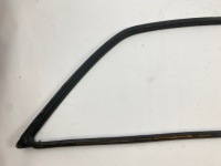 Прокладка скло ліва задня лівий задній бічна mercedes w124 універсал 1246700739 Недорого, фото thumb