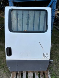 фото thumb №1, Mitsubishi canter двері праве задня задні 2004