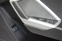 фото thumb №11, Обивка боковина правые переднее audi q3 ii f3 83a 83c867106f