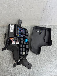 фото thumb №7, Коробка запобіжників mazda 3 bm 2013-2017 g46c-675x0