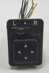 фото thumb №1, Кнопка панель регулювання дзеркал mitsubishi space star mr114081