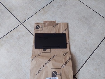 фото thumb №1, Планка - кришка тунелю - audi q8 - 4m8 - нова