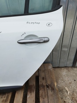 фото thumb №9, Двері ліві лівий зад renault megane iii колір ov369 5d hb 2008-2012