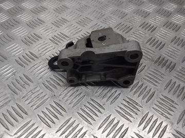 фото thumb №3, Лапи подушка двигателя volvo s60 i 2.4 d