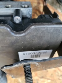 фото thumb №5, Maserati levante насос блок управления abs 670035286, 0265256500, 6700352860