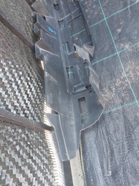 фото thumb №11, Audi a3 8v0 крепление пена 8v0807217a