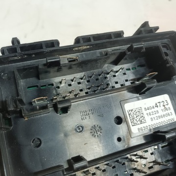 фото thumb №7, Chevrolet camaro 16- коробка запобіжників 84044723 usa