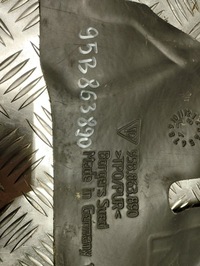 фото thumb №8, Porsche macan шумоизоляция подкрылок правое 95b863890