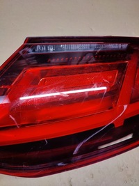 фото thumb №7, Audi tt tts 8s лампа правая зад 8s0945096