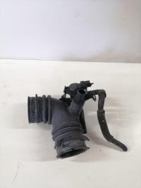 Купить Труба резиновый элемент впуска пабтрубок  воздуха yaris ii 1,33 b, фото thumb