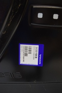 Volvo v40 2 2 2014-2018 порог стойка  b правый Доставка, фото thumb