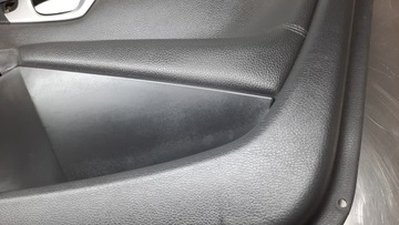 фото thumb №8, Оббивка двері правий перед volvo s60 00-04r