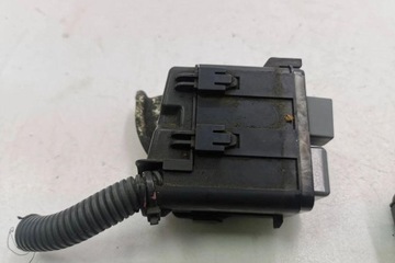 фото thumb №7, Коробка предохранителей toyota auris _e18_ 9008087021 1.4l дизель 2015