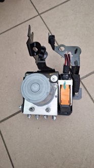 фото thumb №1, Насос блок управления abs captur ii 476604460r