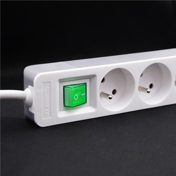 Qoltec Удлинитель Удлинитель 4 розетки 1,8м Белый и серый
