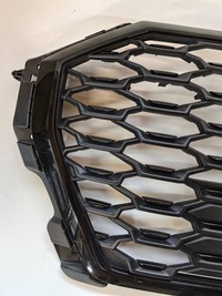 фото thumb №6, Audi q3 83a рестайлинг чёрный - решётка радиатора решётка сцепление рекомендую