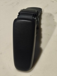 фото thumb №1, Toyota yaris cross підлокітник 58901-k0020