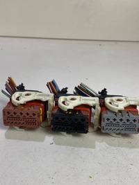 фото thumb №5, Роз'єми штекер колодка коробка запобіжників bsm r02 citroen c5 iii x7