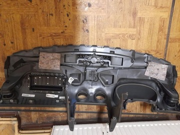 фото thumb №9, Панель раздаточная audi a3 8p 8p1857033