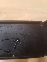 фото thumb №3, Захист клеми плюсовий mercedes w210