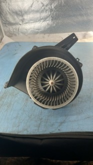 фото thumb №1, Вентилятор обігрівача vw polo 1.2b 04r
