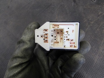 фото thumb №7, Переключатель 457480 kia ceed 06-09r.