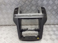 фото thumb №1, Консоль середня opel zafira b 13162552