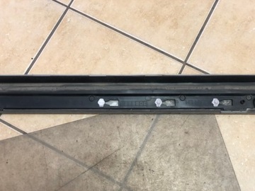 фото thumb №10, Volkswagen оригінальний номер 7n0854949h sharan планка двері зад l