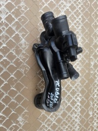 Купити Корпус термостата peugeot 207 1.6vti citroen, фото thumb