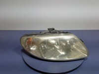 фото thumb №1, Voyager iv caravan фара правый eu 04857702ab