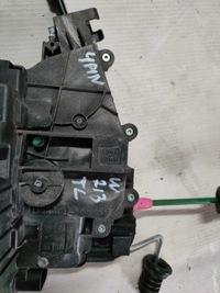 фото thumb №6, Mercedes w213 kombi замок двері лівий задня 4pin