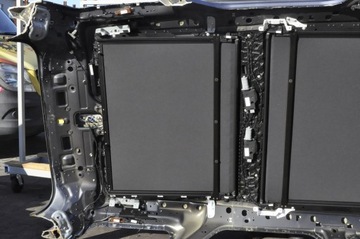 фото thumb №13, Land rover discovery v l462 крыша панорама люк солнечный