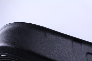 фото thumb №4, Боковина двері лівий зад audi q3 2013r.