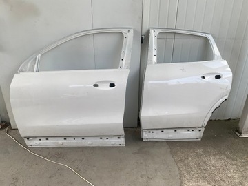 фото thumb №1, Mercedes gla w247 двері ліві задні