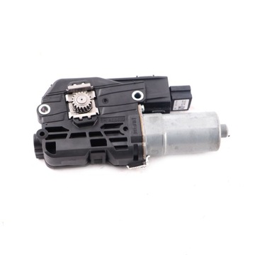 фото thumb №12, Mercedes c167 w213 w247 двигунчик двигун люк a2139067003